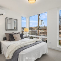 6539 4th Avenue NE, Seattle, WA 98115