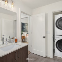 6539 4th Avenue NE, Seattle, WA 98115