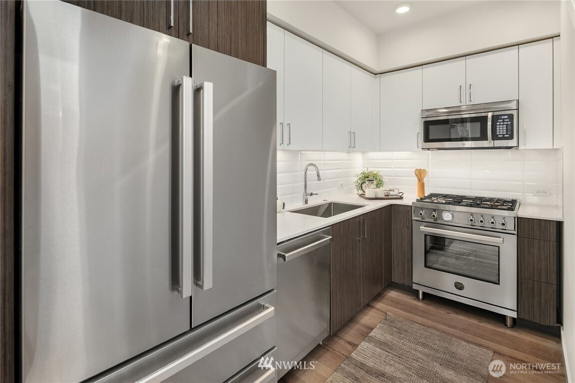 6539 4th Avenue NE, Seattle, WA 98115