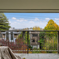 2419 E Madison Street, Seattle, WA 98112