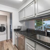 2419 E Madison Street, Seattle, WA 98112