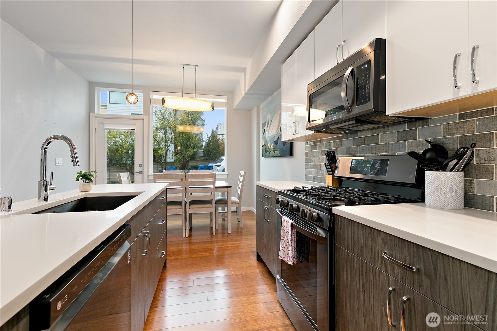 6213 22nd Avenue NW, Seattle, WA 98107