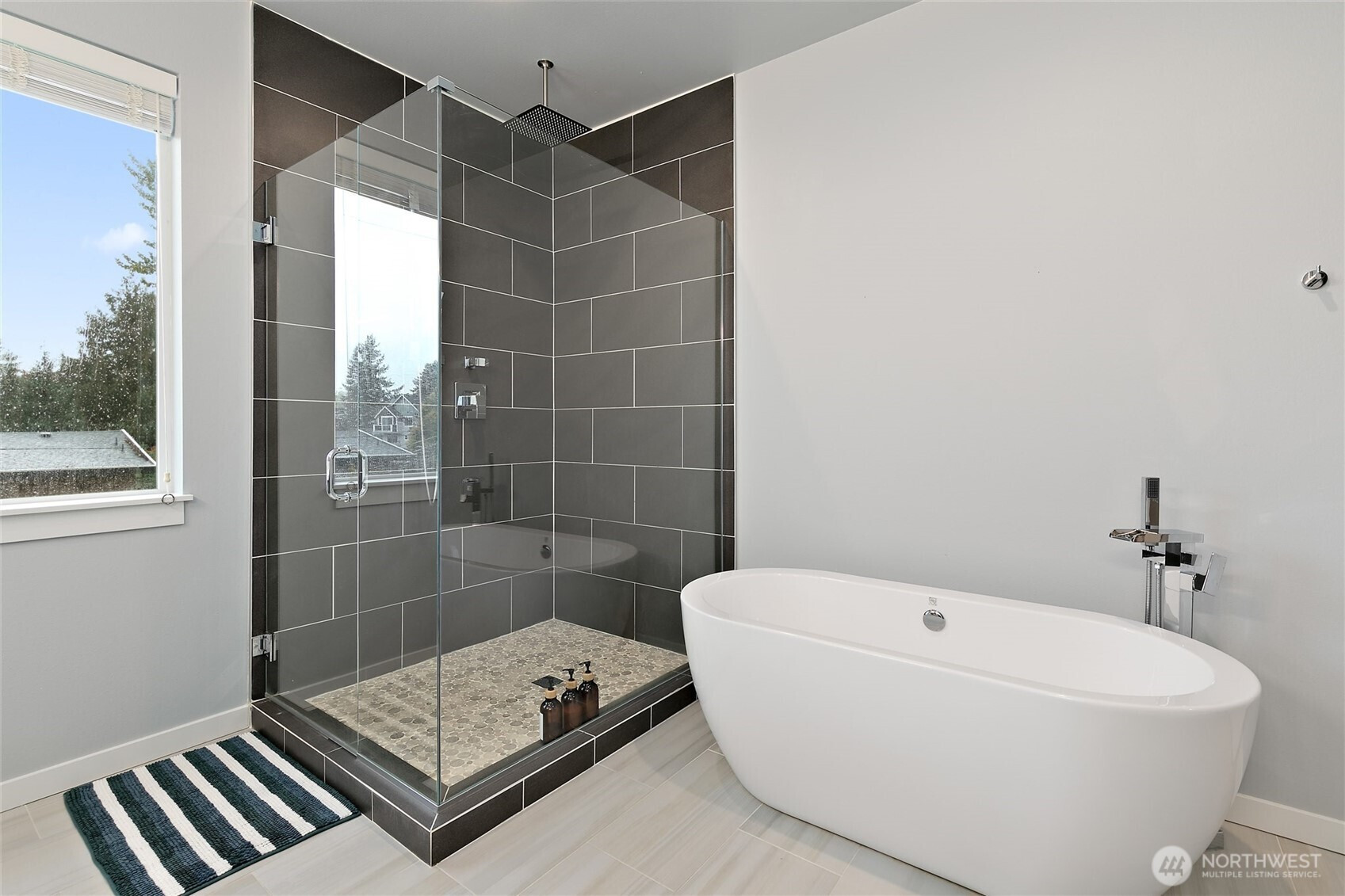 6213 22nd Avenue NW, Seattle, WA 98107