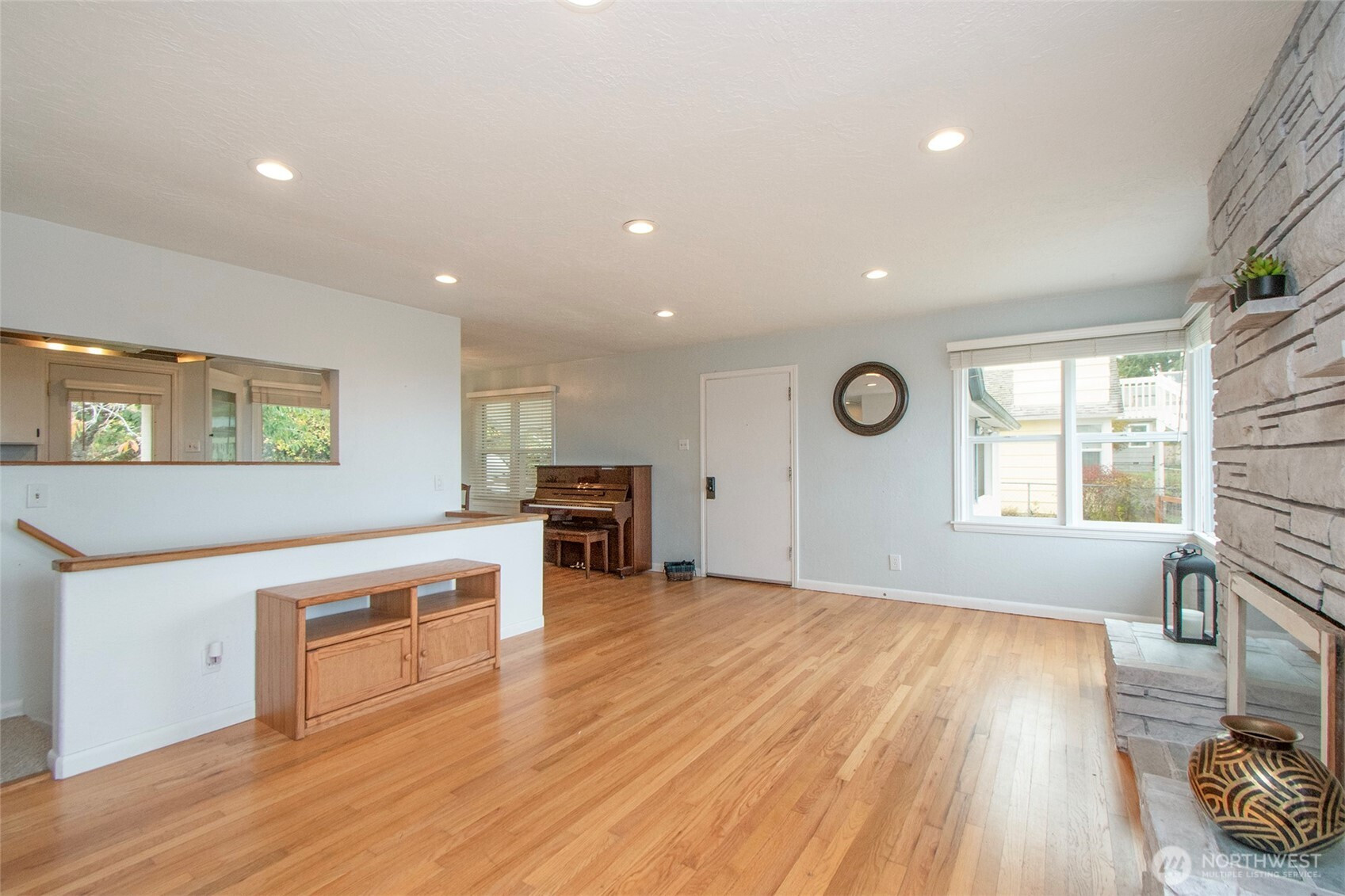 631 Park Avenue, Port Angeles, WA 98362