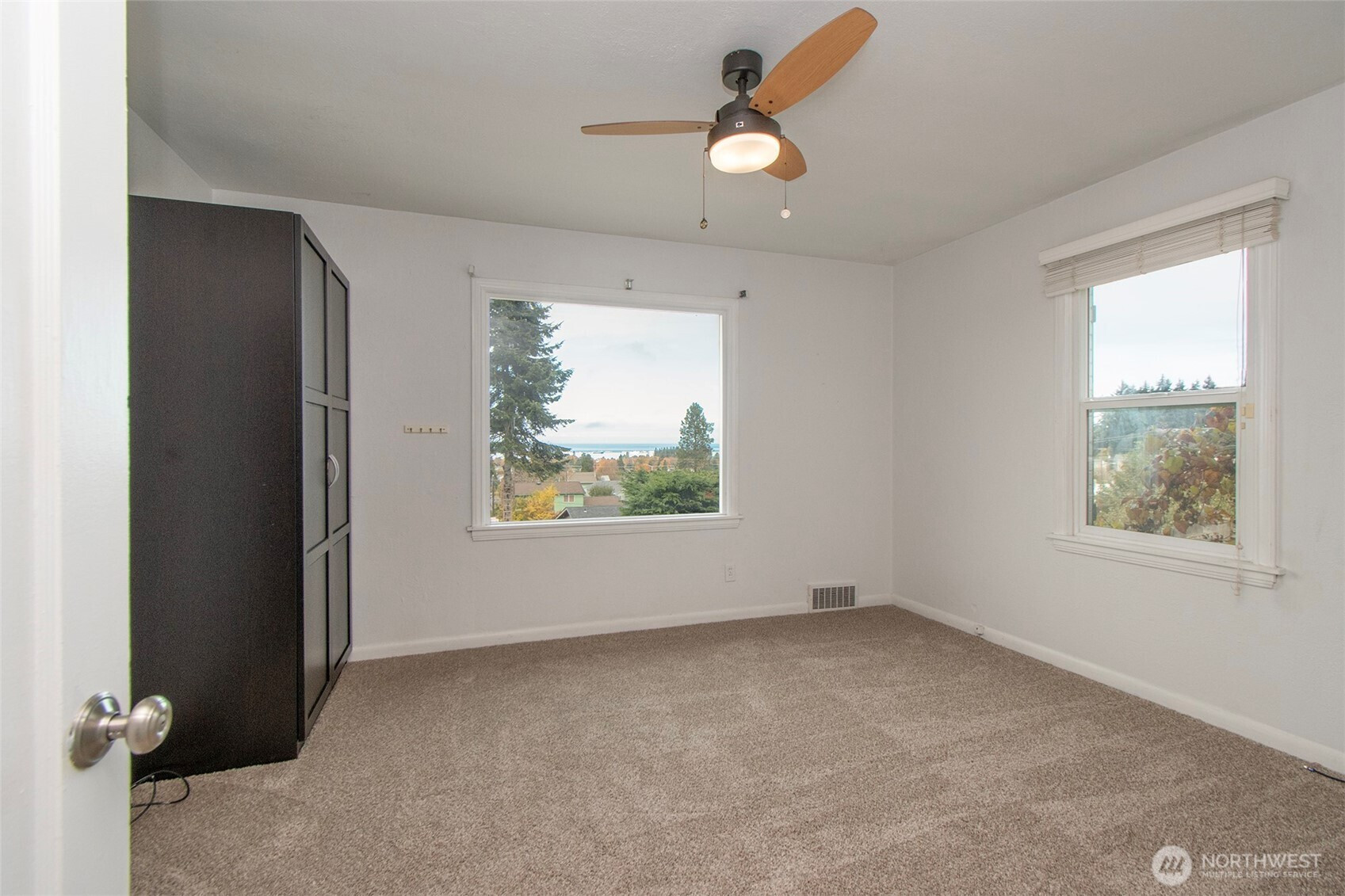 631 Park Avenue, Port Angeles, WA 98362