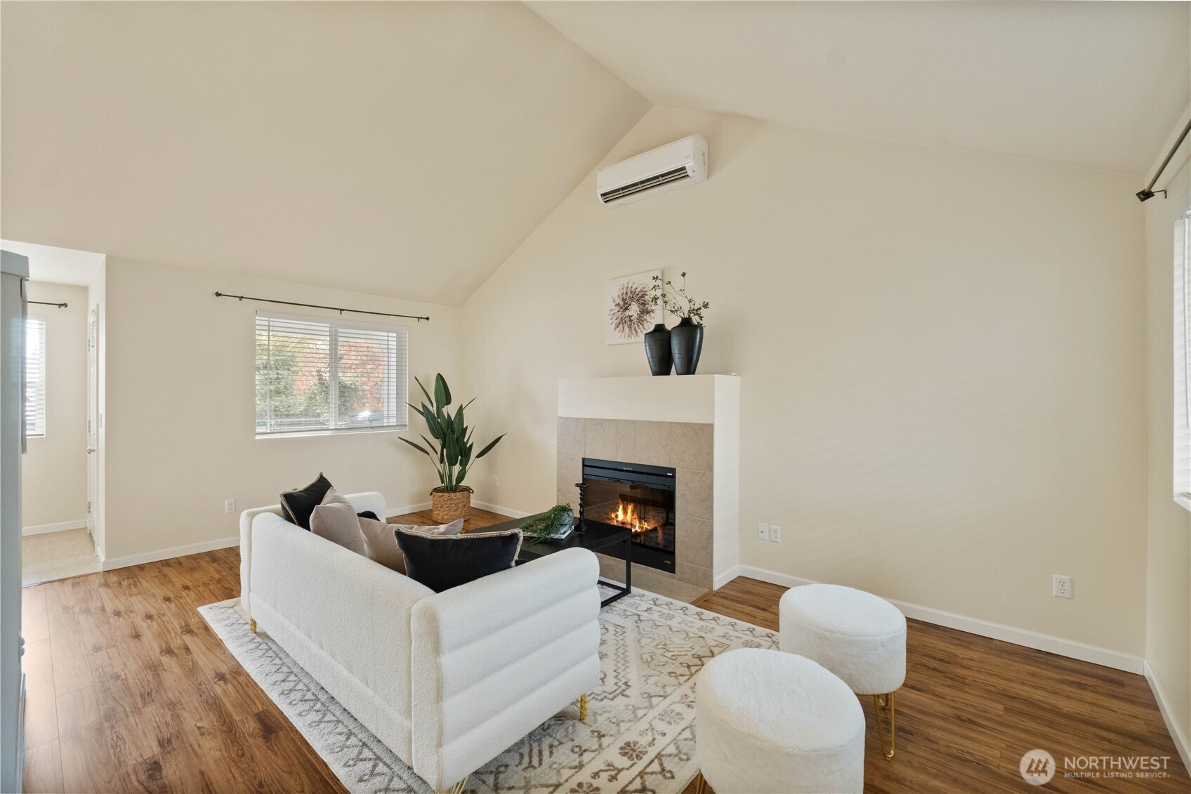 252 6th Avenue SW, Pacific, WA 98047