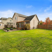 252 6th Avenue SW, Pacific, WA 98047