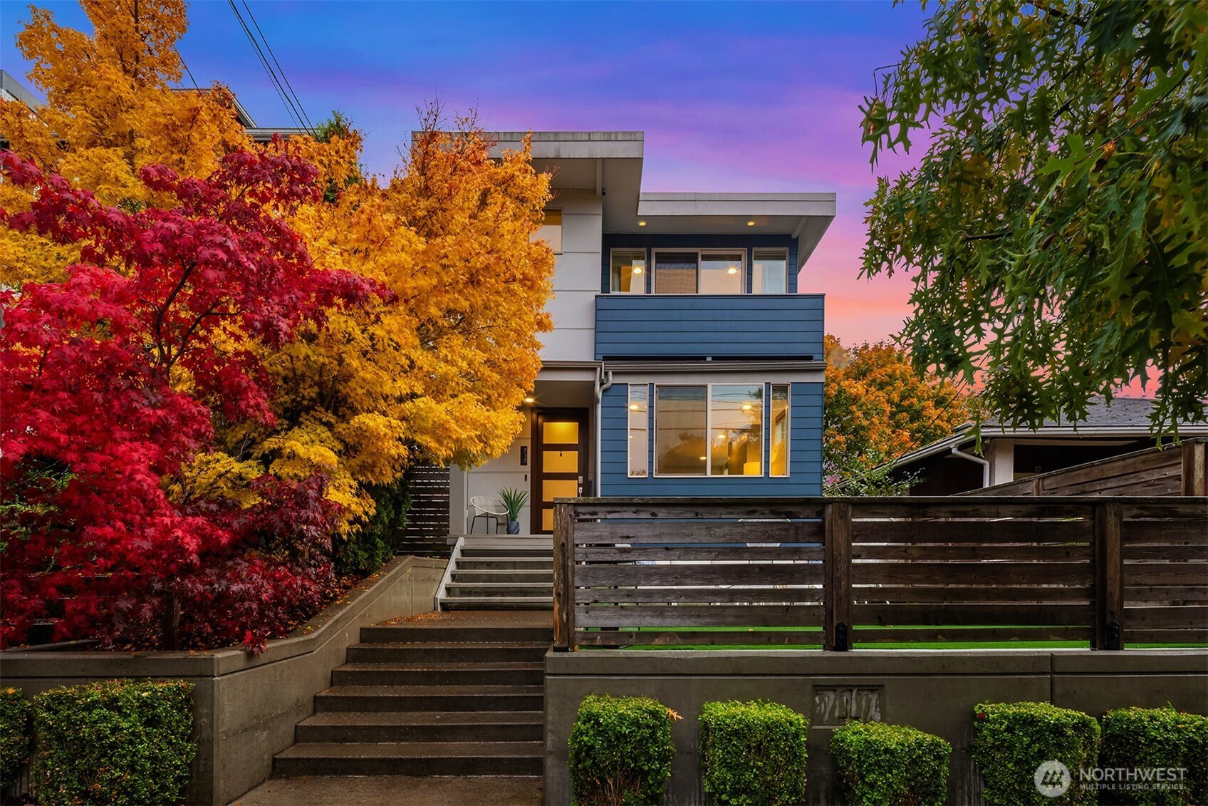 717 N 79th Street, Seattle, WA 98103