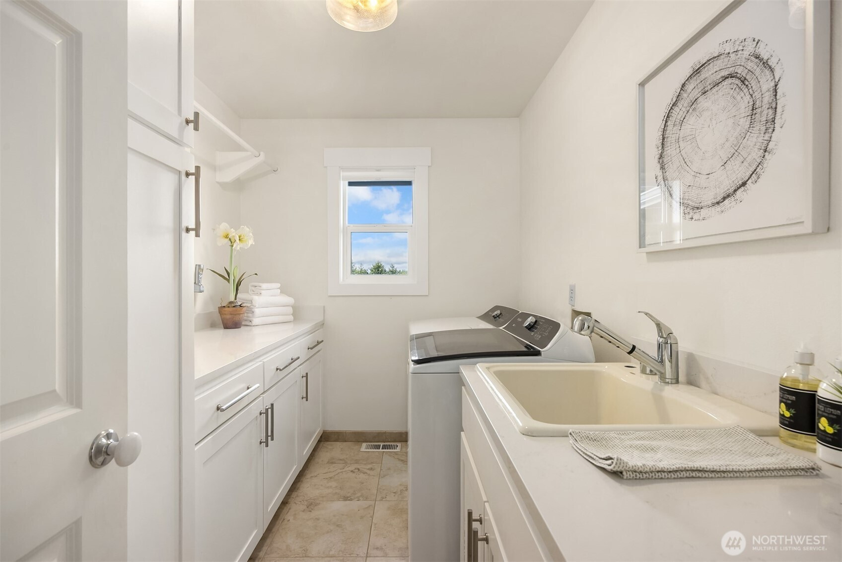 24628 Hillbend Lane NE, Kingston, WA 98346