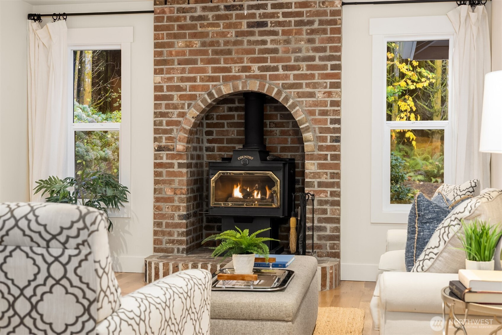 24628 Hillbend Lane NE, Kingston, WA 98346