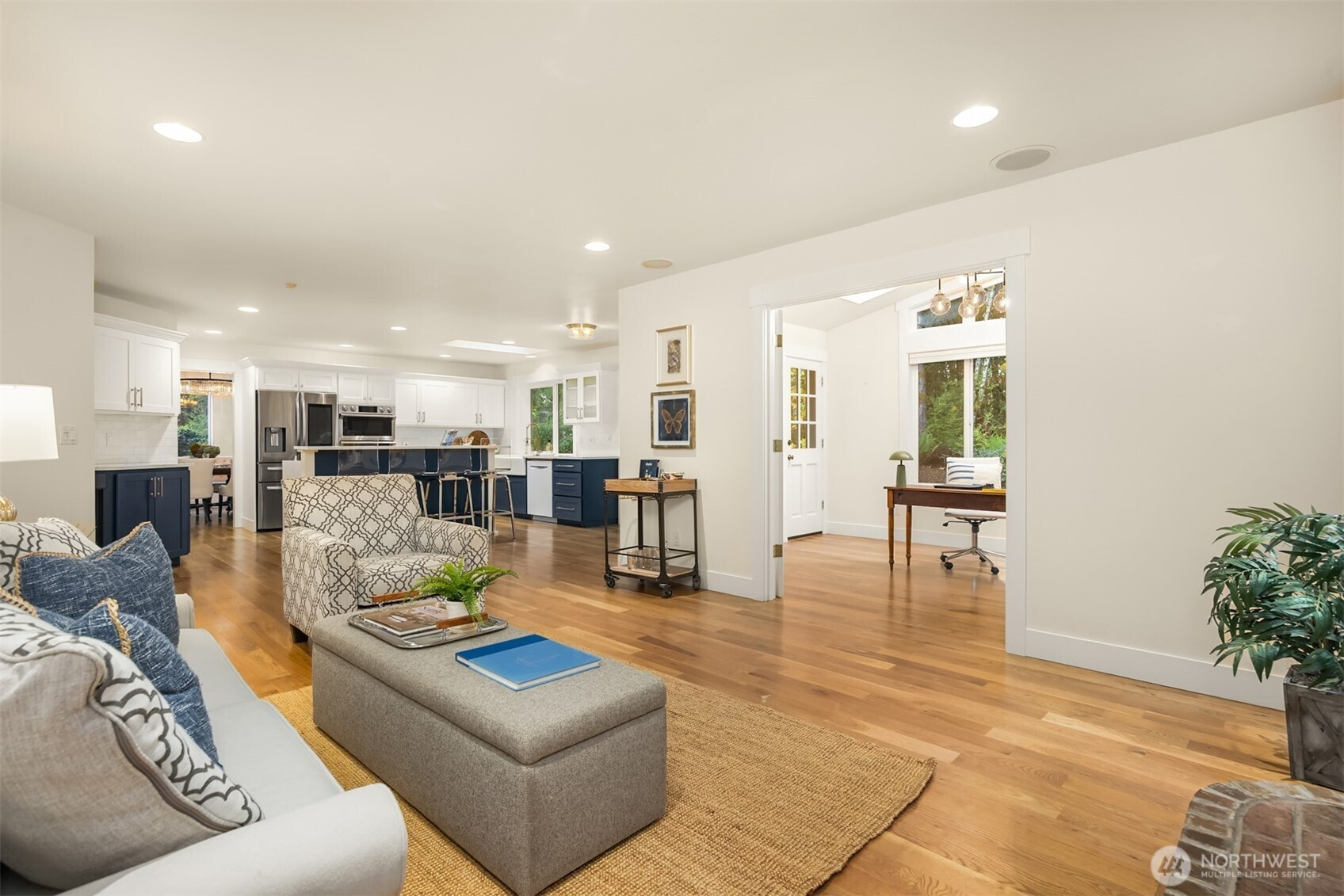 24628 Hillbend Lane NE, Kingston, WA 98346