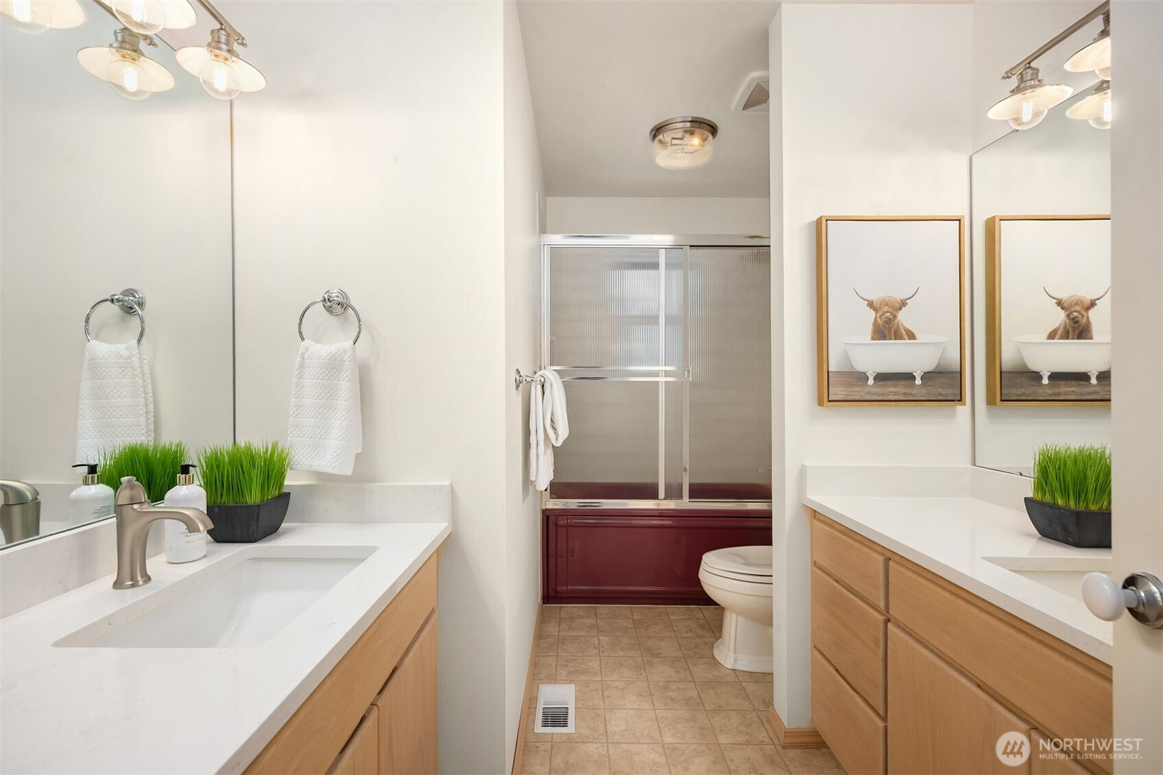 24628 Hillbend Lane NE, Kingston, WA 98346