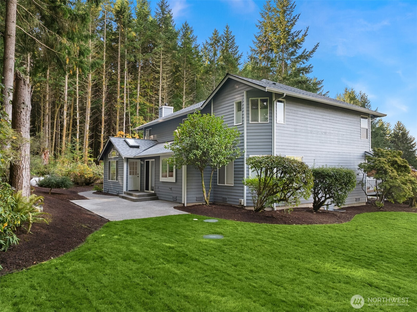 24628 Hillbend Lane NE, Kingston, WA 98346