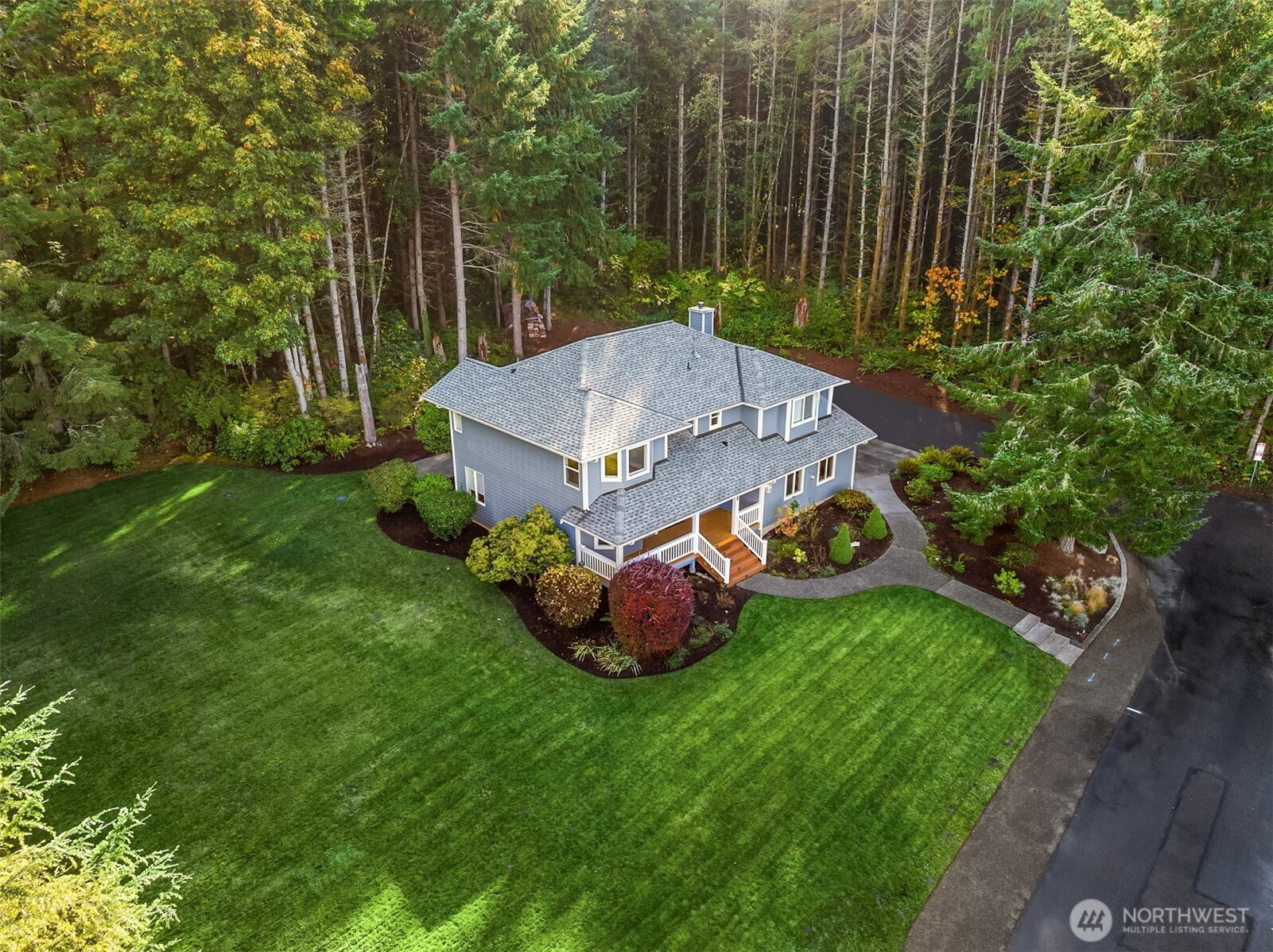 24628 Hillbend Lane NE, Kingston, WA 98346