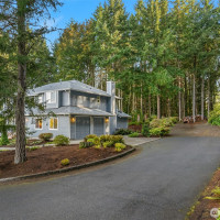 24628 Hillbend Lane NE, Kingston, WA 98346