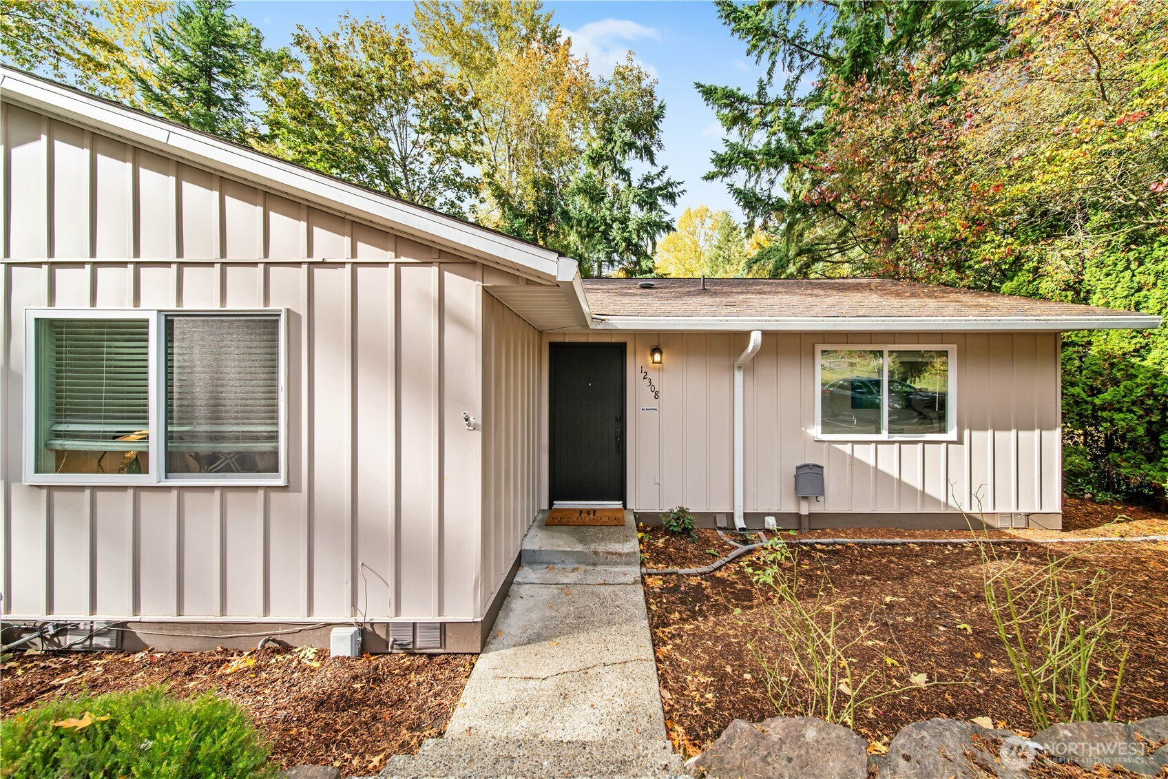 12308 NE 150th Court, Kirkland, WA 98034