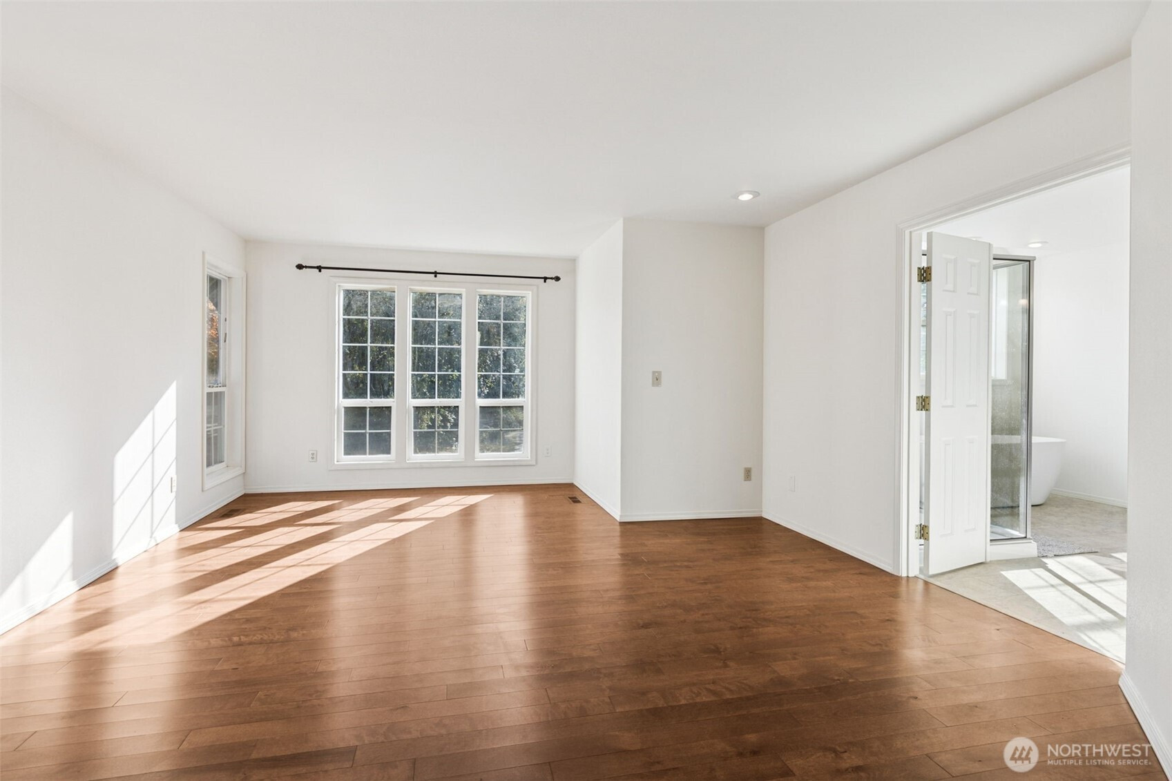 2626 28th Avenue NW, Olympia, WA 98502