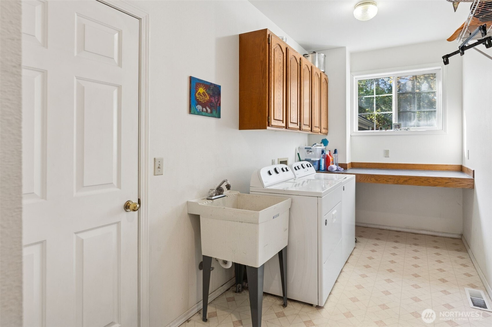 2626 28th Avenue NW, Olympia, WA 98502