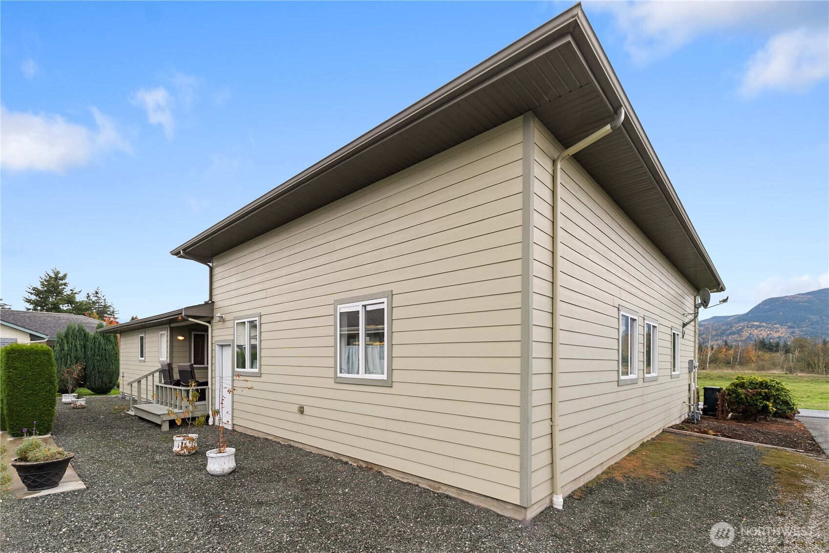 107 South Pass Road, Nooksack, WA 98276
