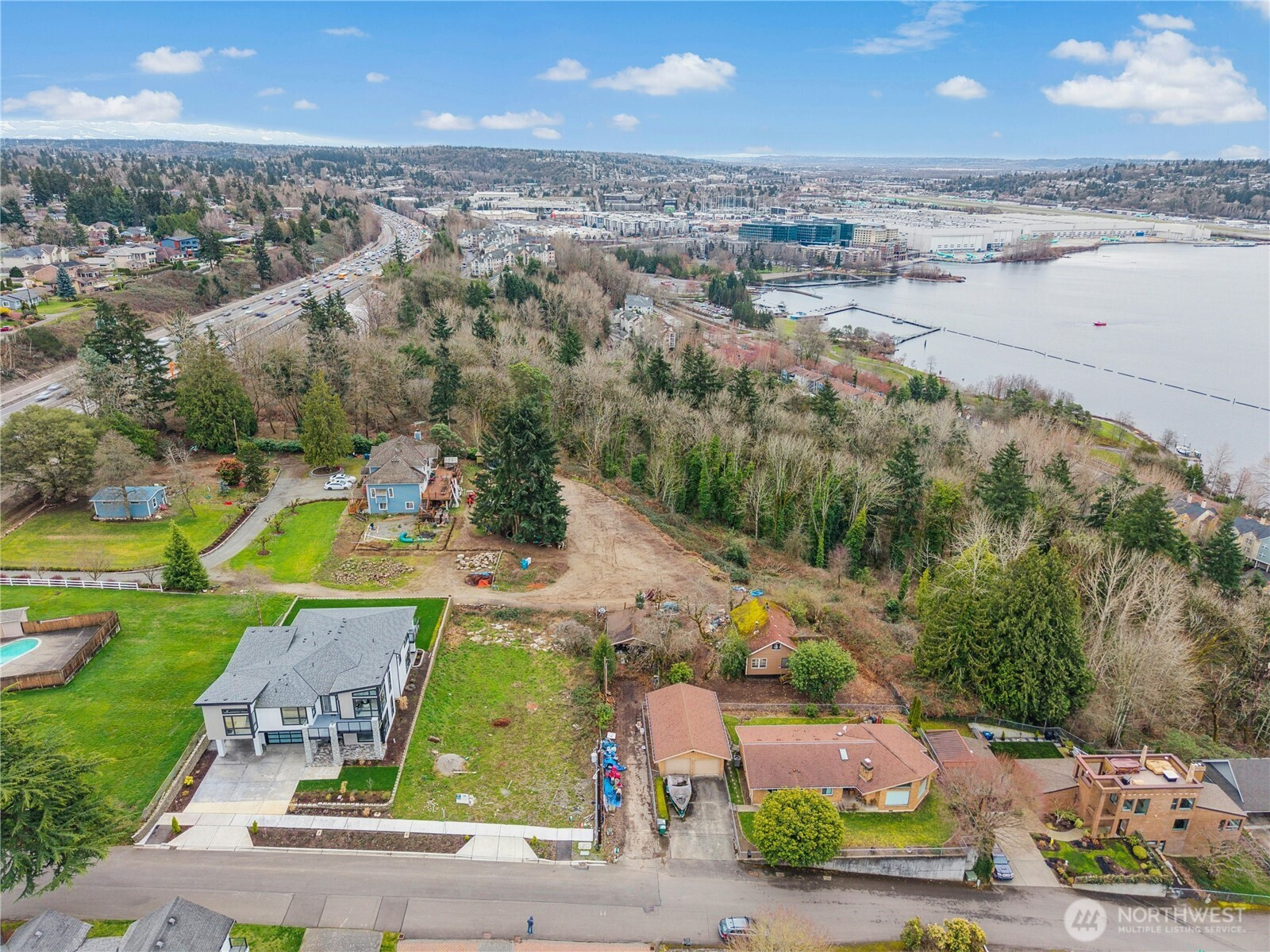 1409 N 24th Street, Renton, WA 98056