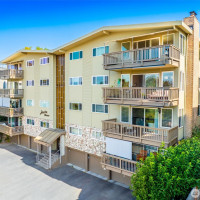 2552 14th Avenue W, Seattle, WA 98119