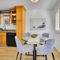 2552 14th Avenue W, Seattle, WA 98119