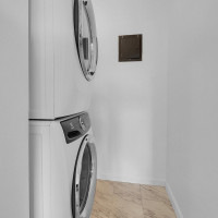 2552 14th Avenue W, Seattle, WA 98119