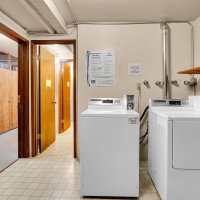 2552 14th Avenue W, Seattle, WA 98119