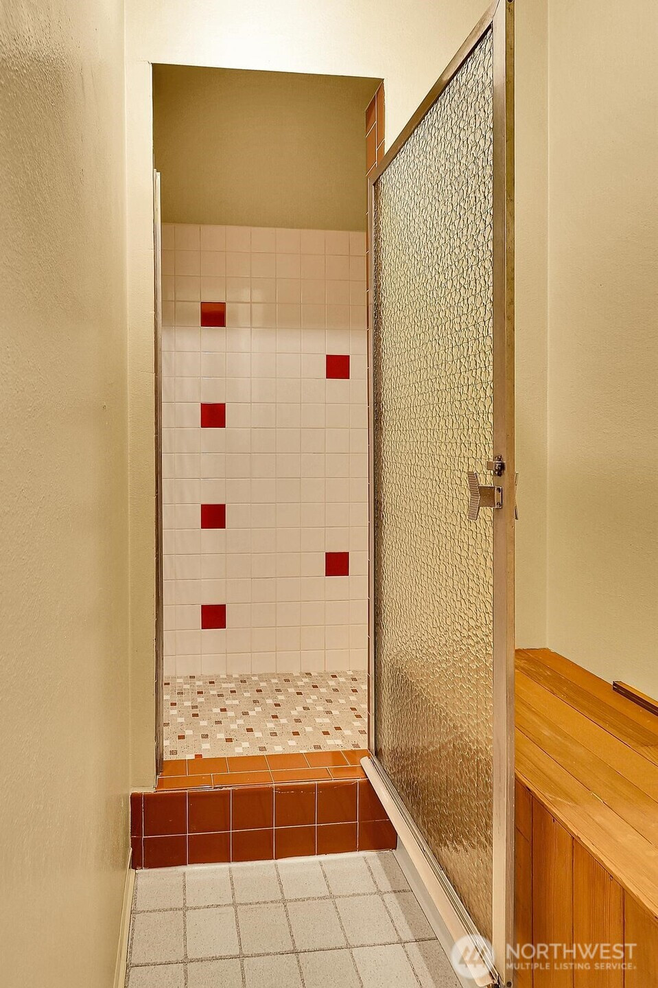 2552 14th Avenue W, Seattle, WA 98119