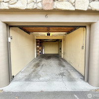 2552 14th Avenue W, Seattle, WA 98119