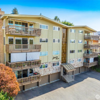 2552 14th Avenue W, Seattle, WA 98119