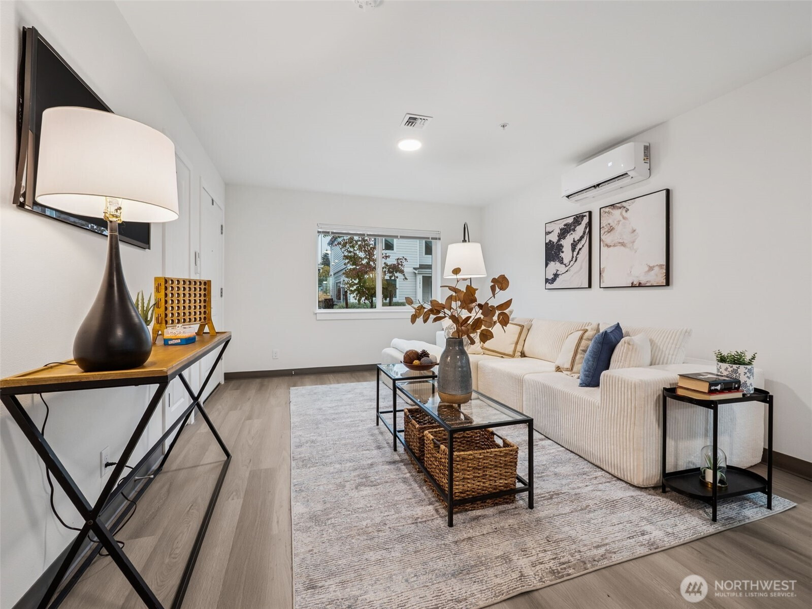 13847 32nd Lane S, Tukwila, WA 98168