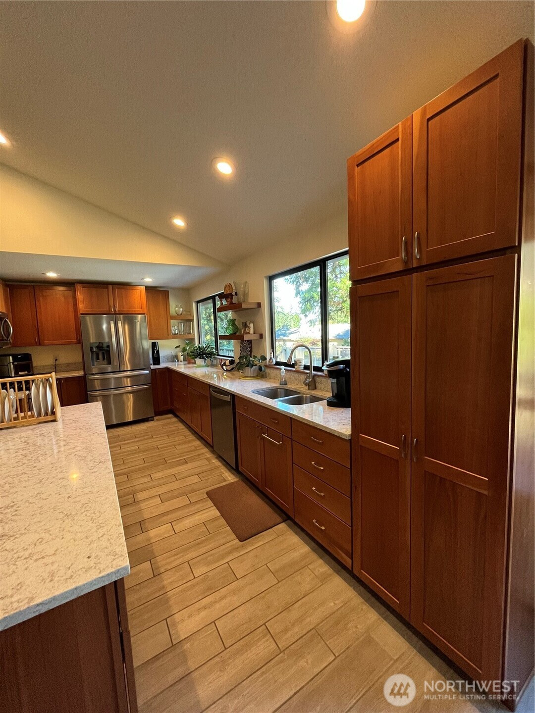 6673 NE Wellsly Place, Bremerton, WA 98311