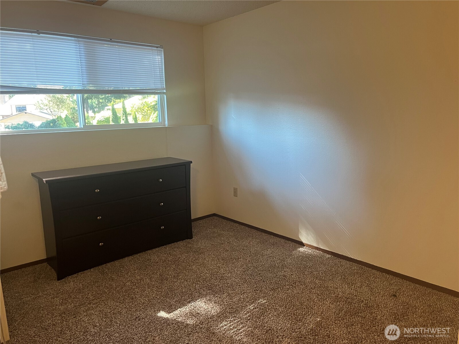 6673 NE Wellsly Place, Bremerton, WA 98311