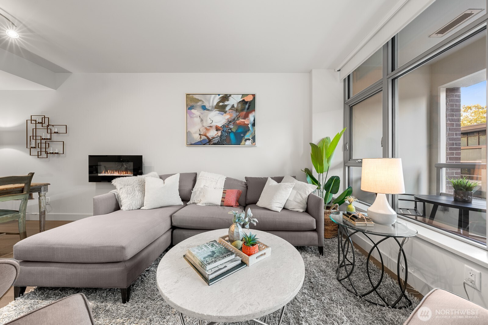 583 Battery Street, Seattle, WA 98121