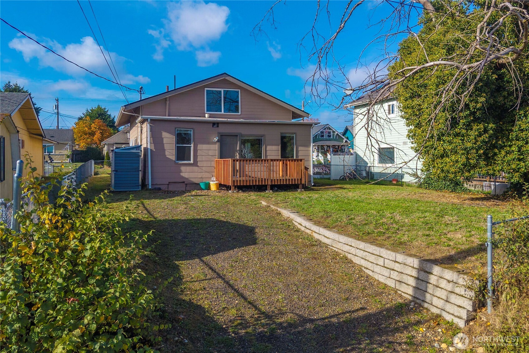 3831 E I Street, Tacoma, WA 98404