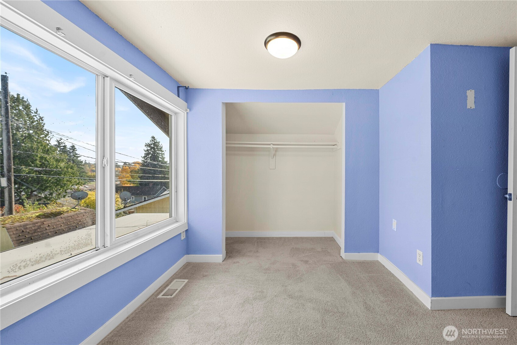 3831 E I Street, Tacoma, WA 98404