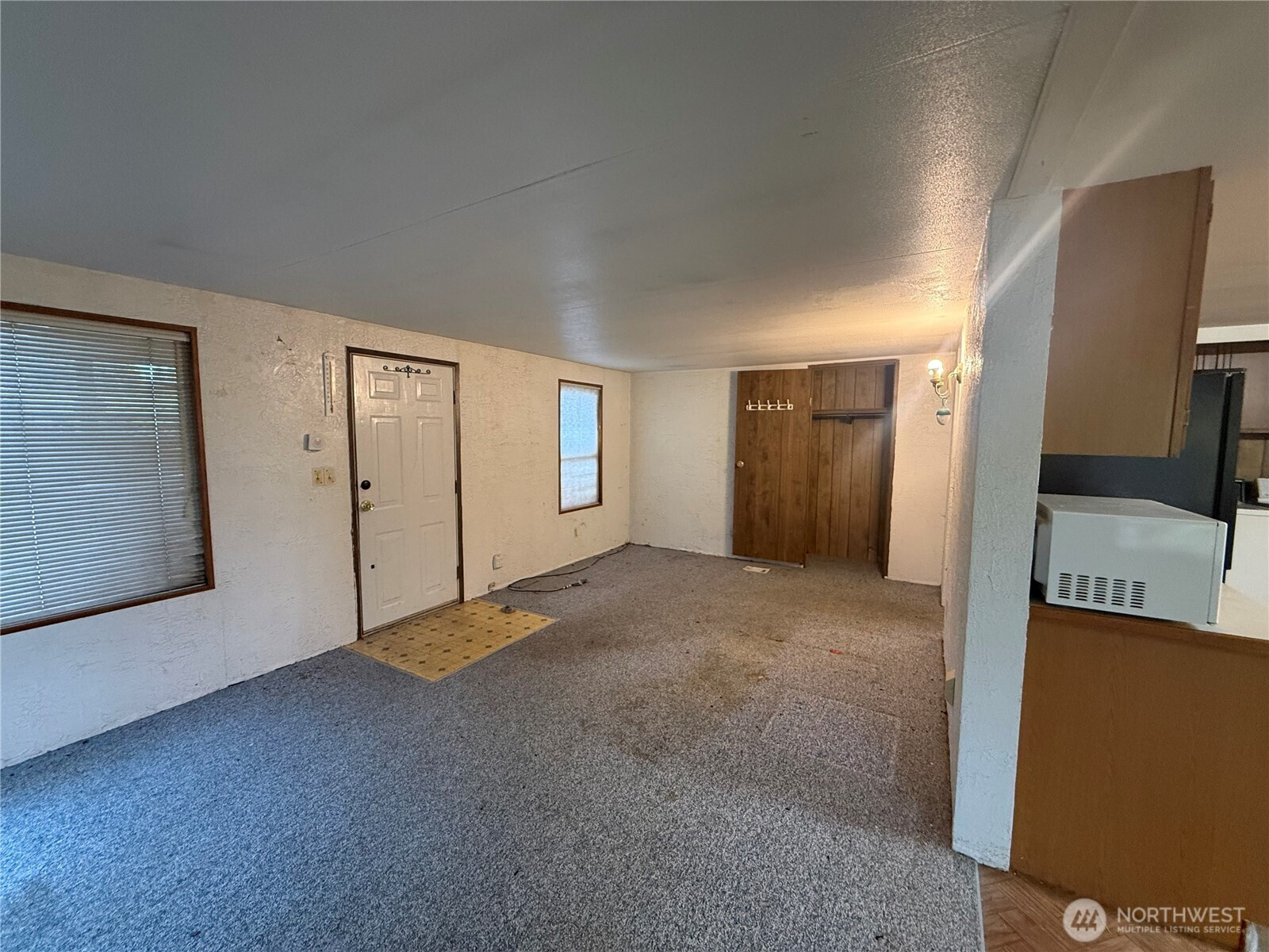 12816 Ridge Circle E, Bonney Lake, WA 98391