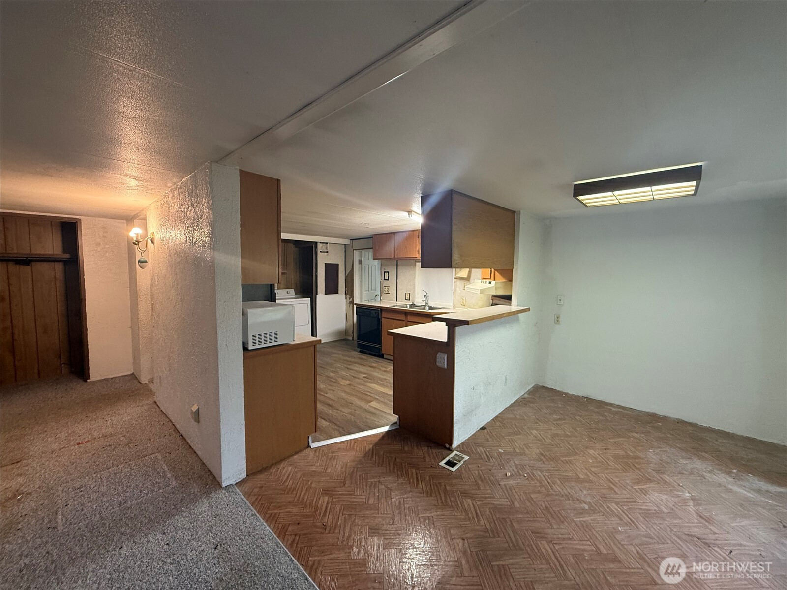 12816 Ridge Circle E, Bonney Lake, WA 98391