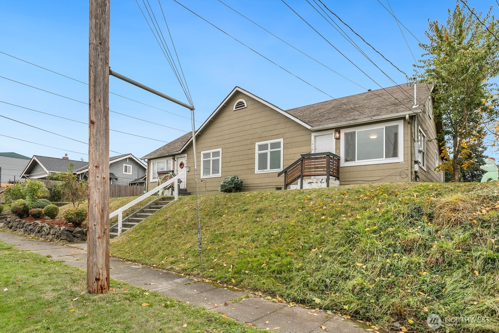1408 1410 S 39th Street, Tacoma, WA 98418