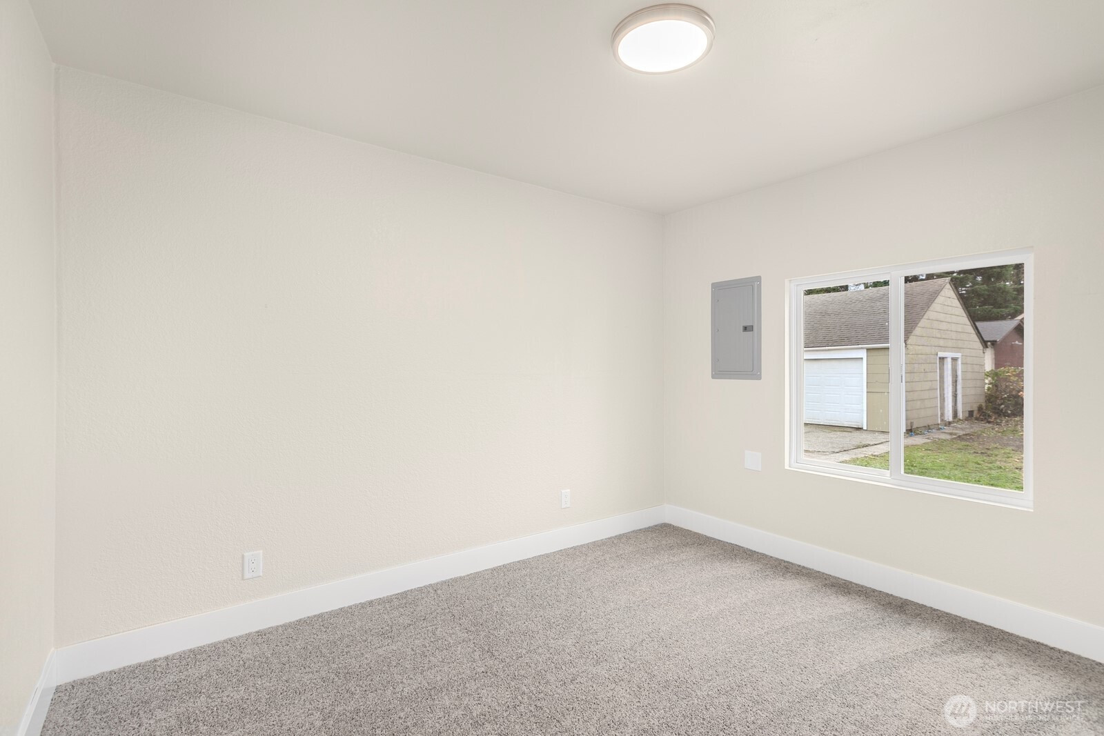 1408 1410 S 39th Street, Tacoma, WA 98418