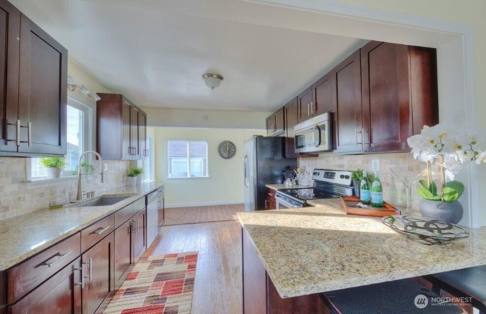 1408 1410 S 39th Street, Tacoma, WA 98418