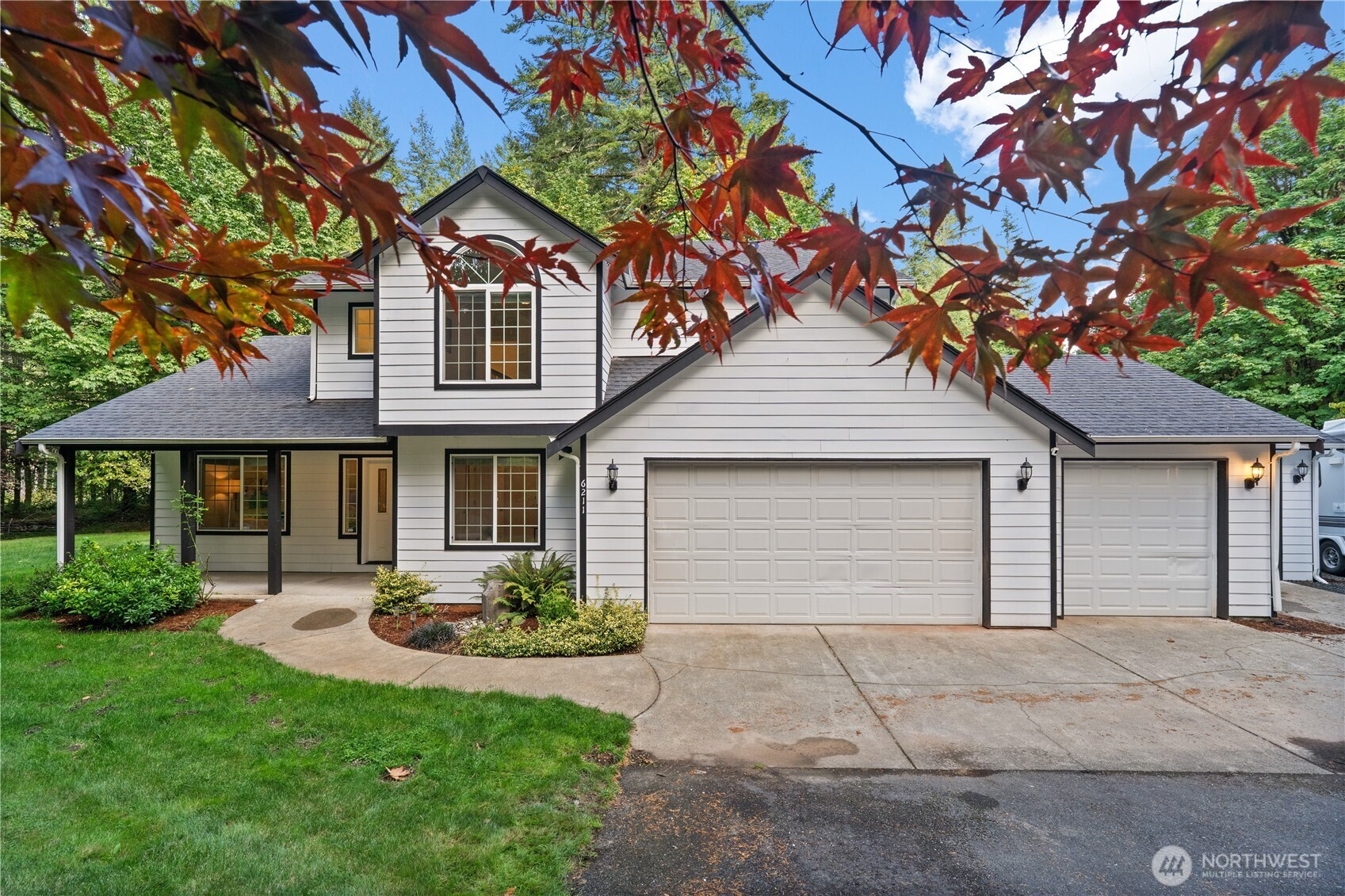 6211 18th Avenue SW, Olympia, WA 98512