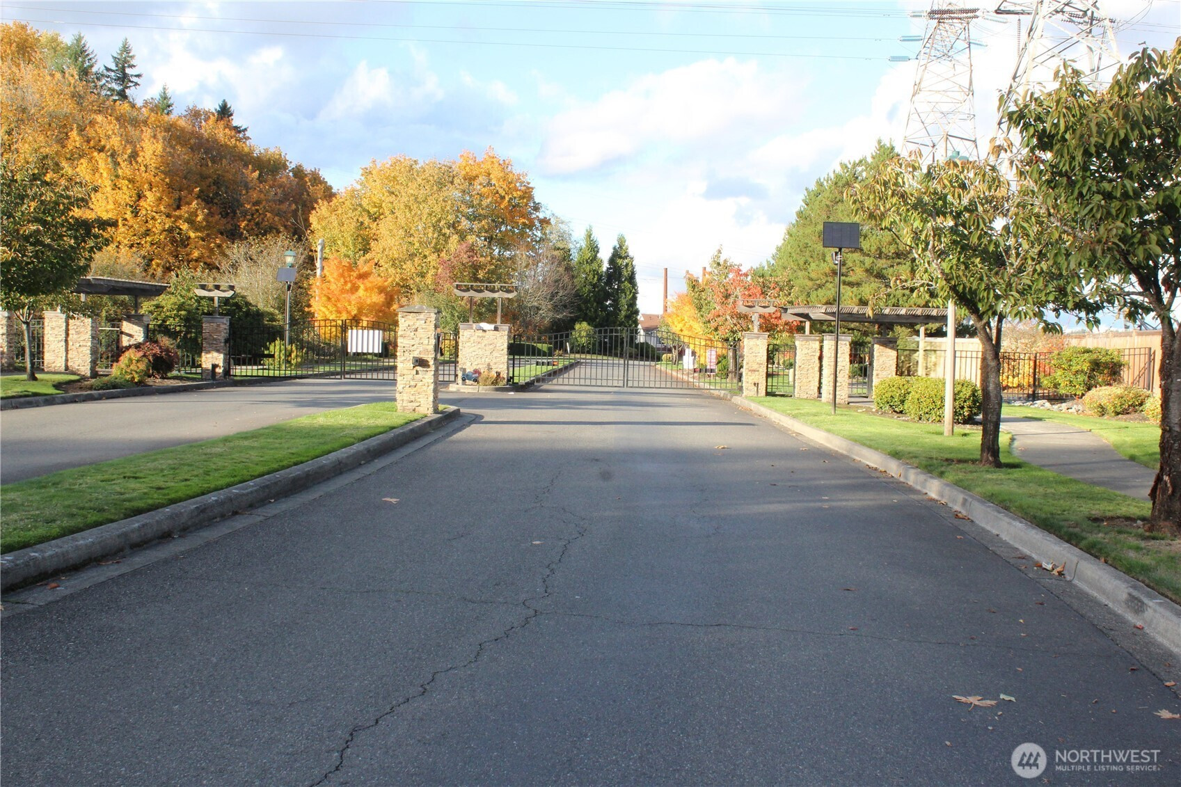 701 Harrington Place SE, Renton, WA 98058