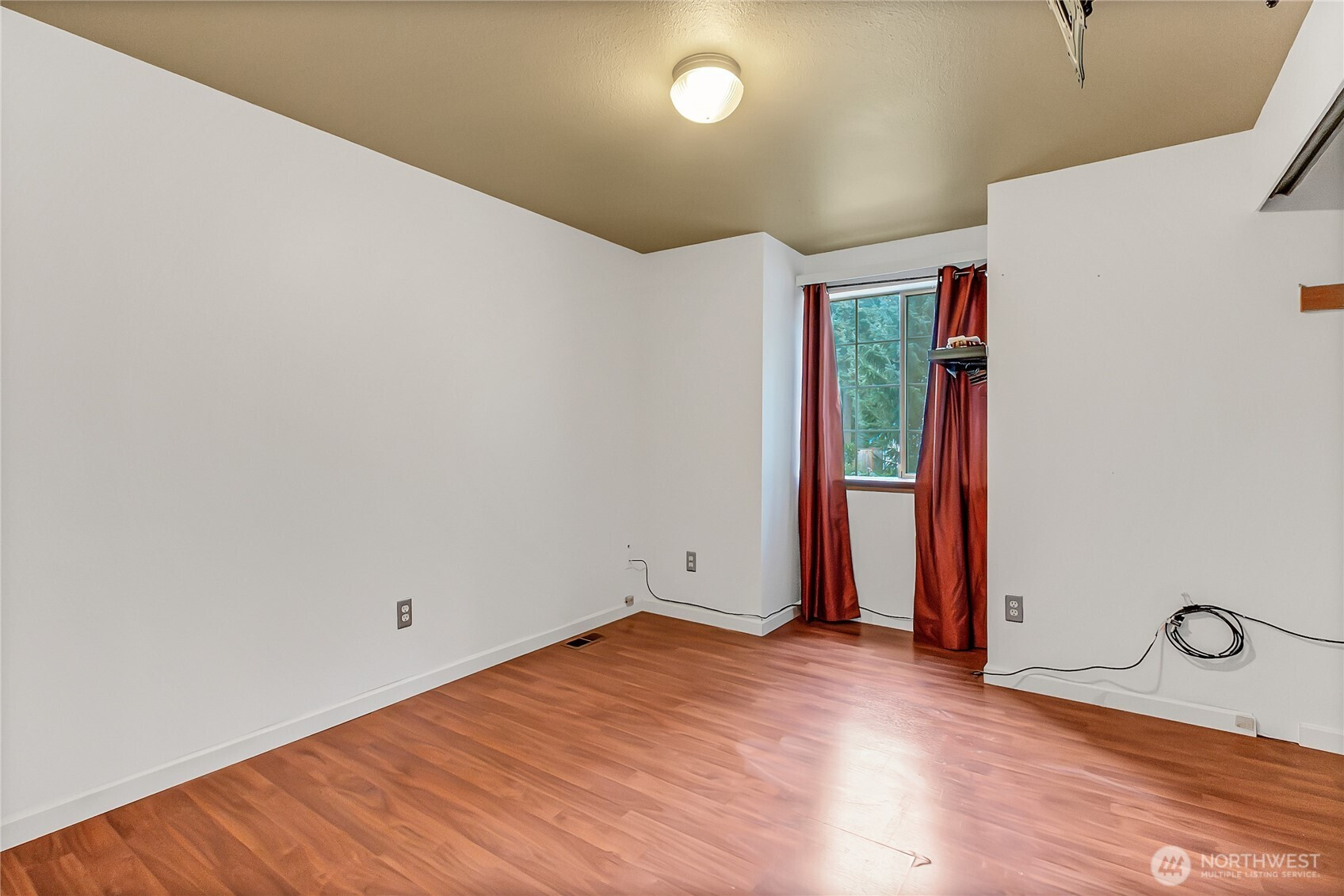 9520 175th Street Ct E, Puyallup, WA 98375