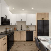 10306 E Midvale Avenue N, Seattle, WA 98133