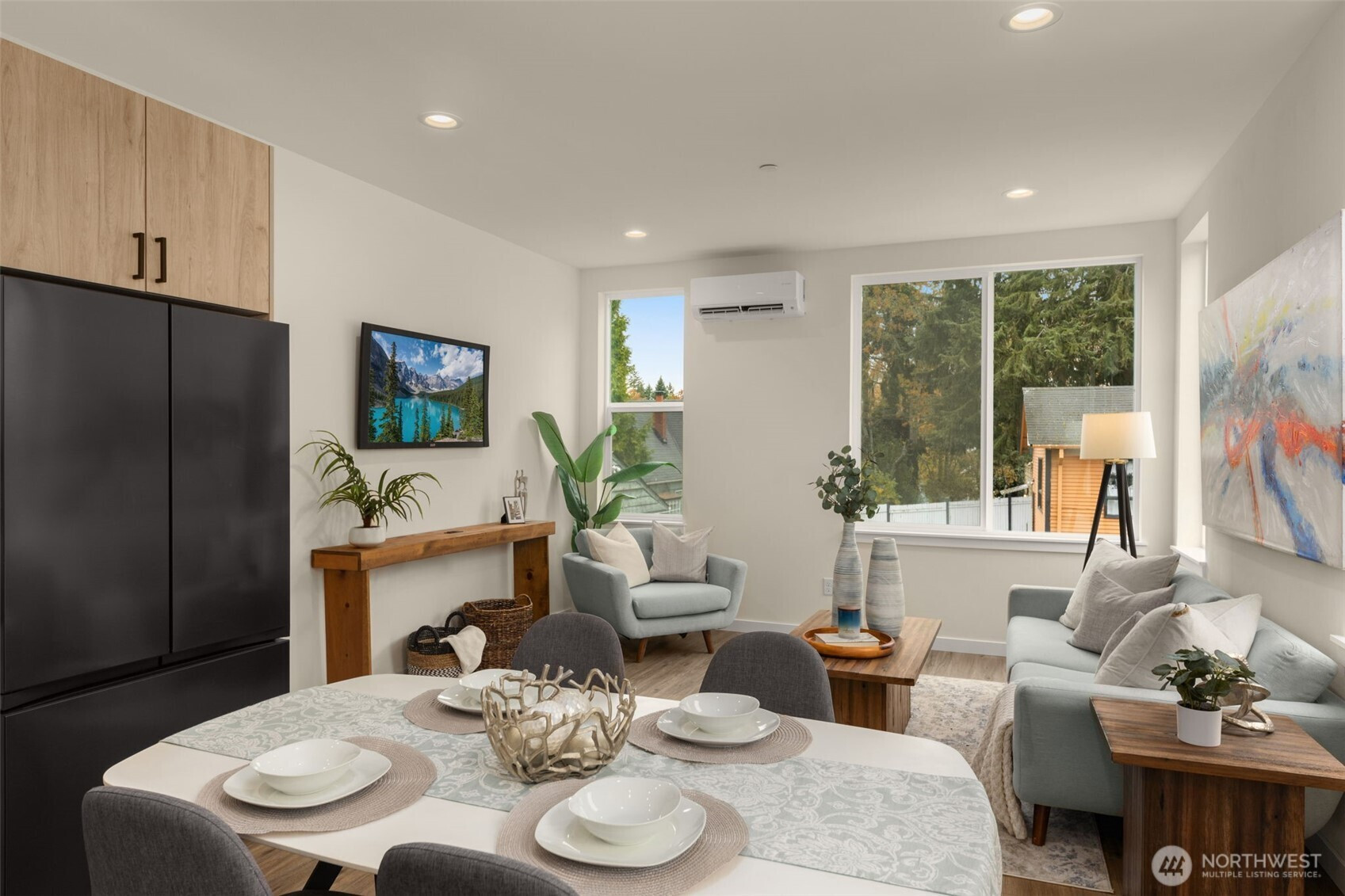 10306 E Midvale Avenue N, Seattle, WA 98133