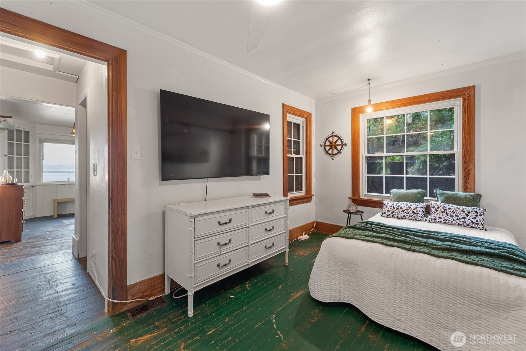 9804 SW Bunker Trail, Vashon, WA 98070