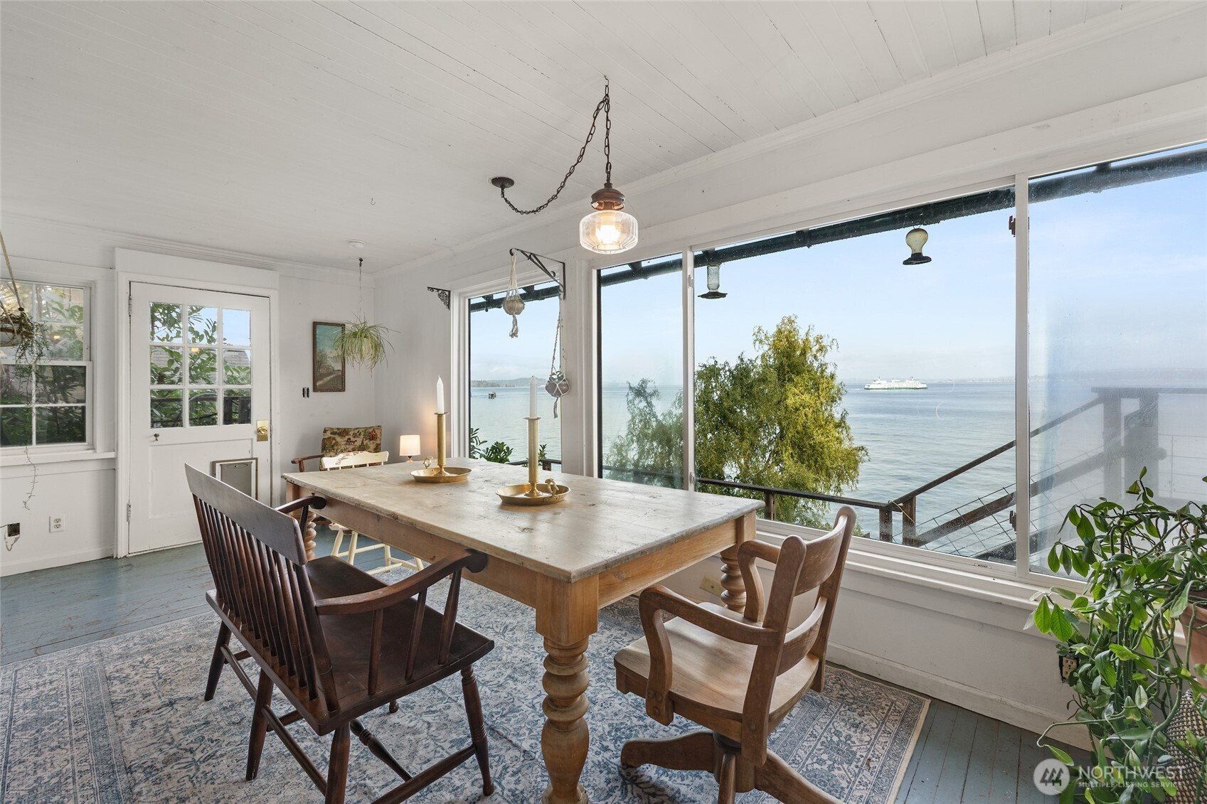 9804 SW Bunker Trail, Vashon, WA 98070