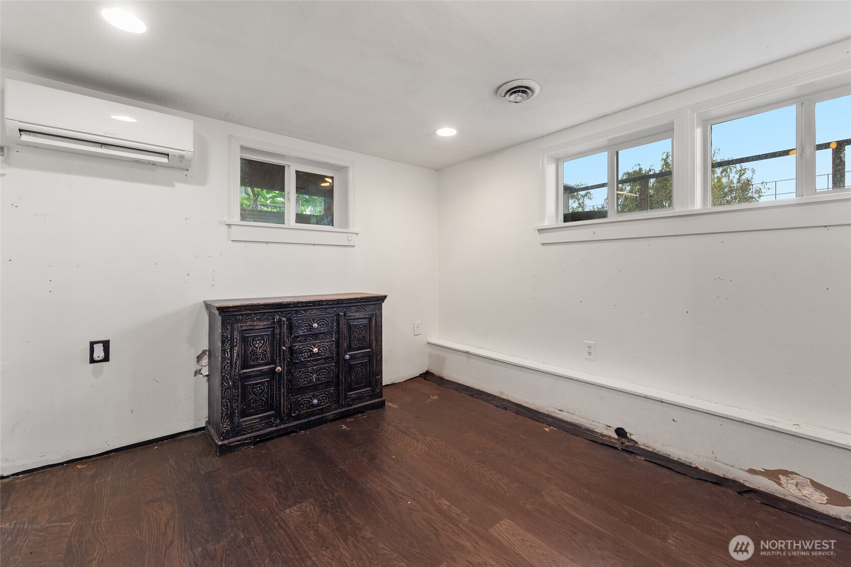 9804 SW Bunker Trail, Vashon, WA 98070